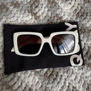 QUAY Cream/ White Polarized “Total Vibe Mini” Sunglasses